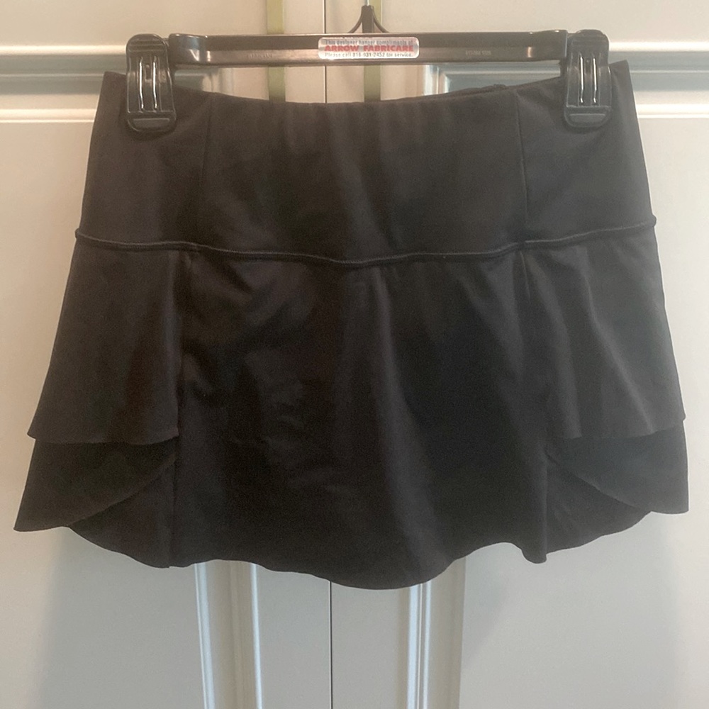 Athleta black tennis skirt!